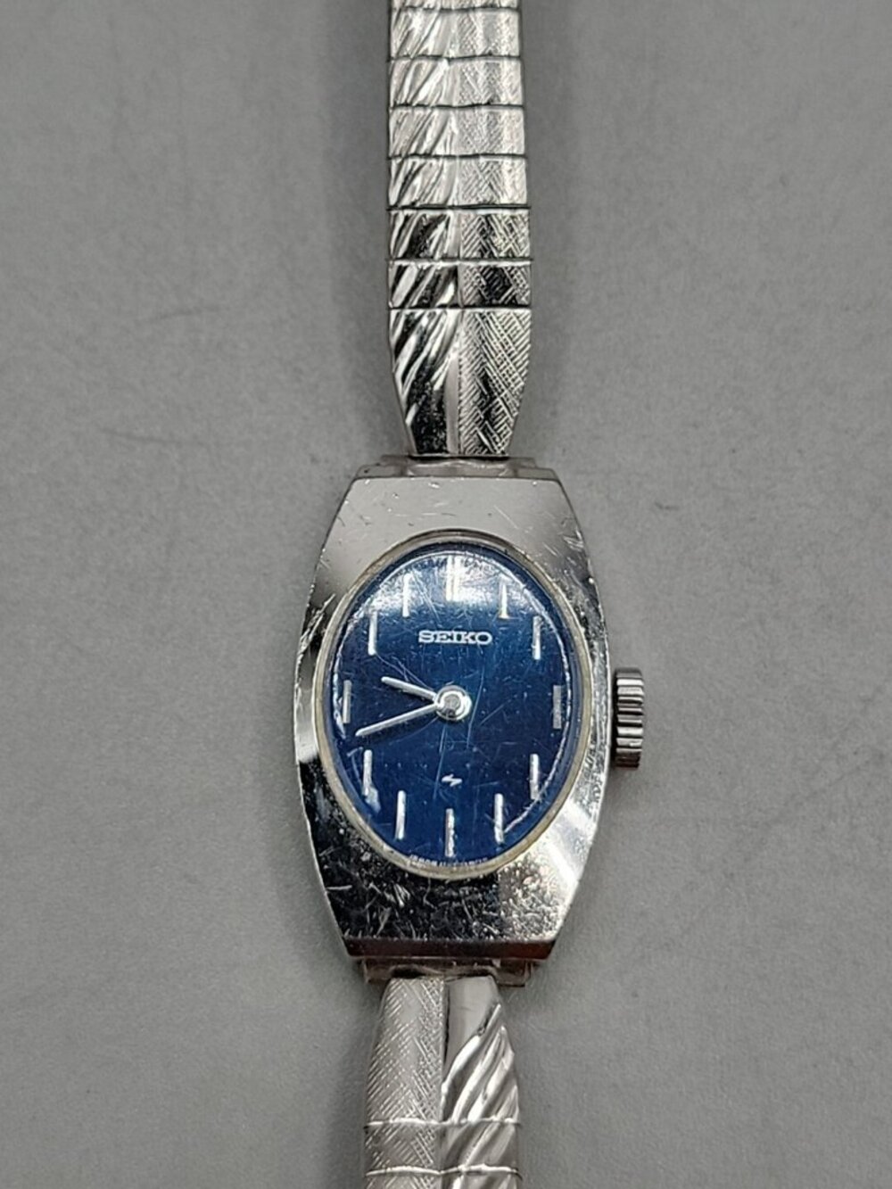 VTG 1971 Seiko 11-7039 Ladies Mechanical Watch Blue Dial 17mm 6" Textured Band - Picture 11 of 16